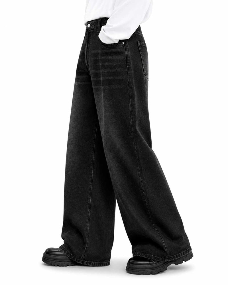 Eizaro Black Baggy Fit Loose Jeans Men Side View 41 Inch Pure Denim India