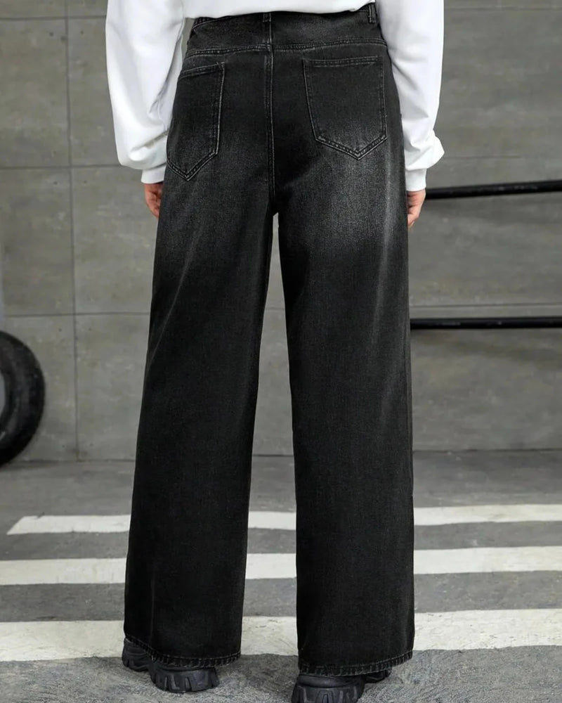 Back view of Eizaro baggy fit black jeans with strong stitching detail