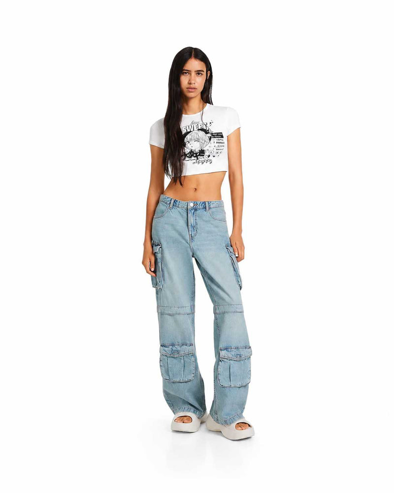 Women's Multiple Pockets Cargo Jeans Styled Full Length Baggy Fit Light Blue Denim - Eizaro